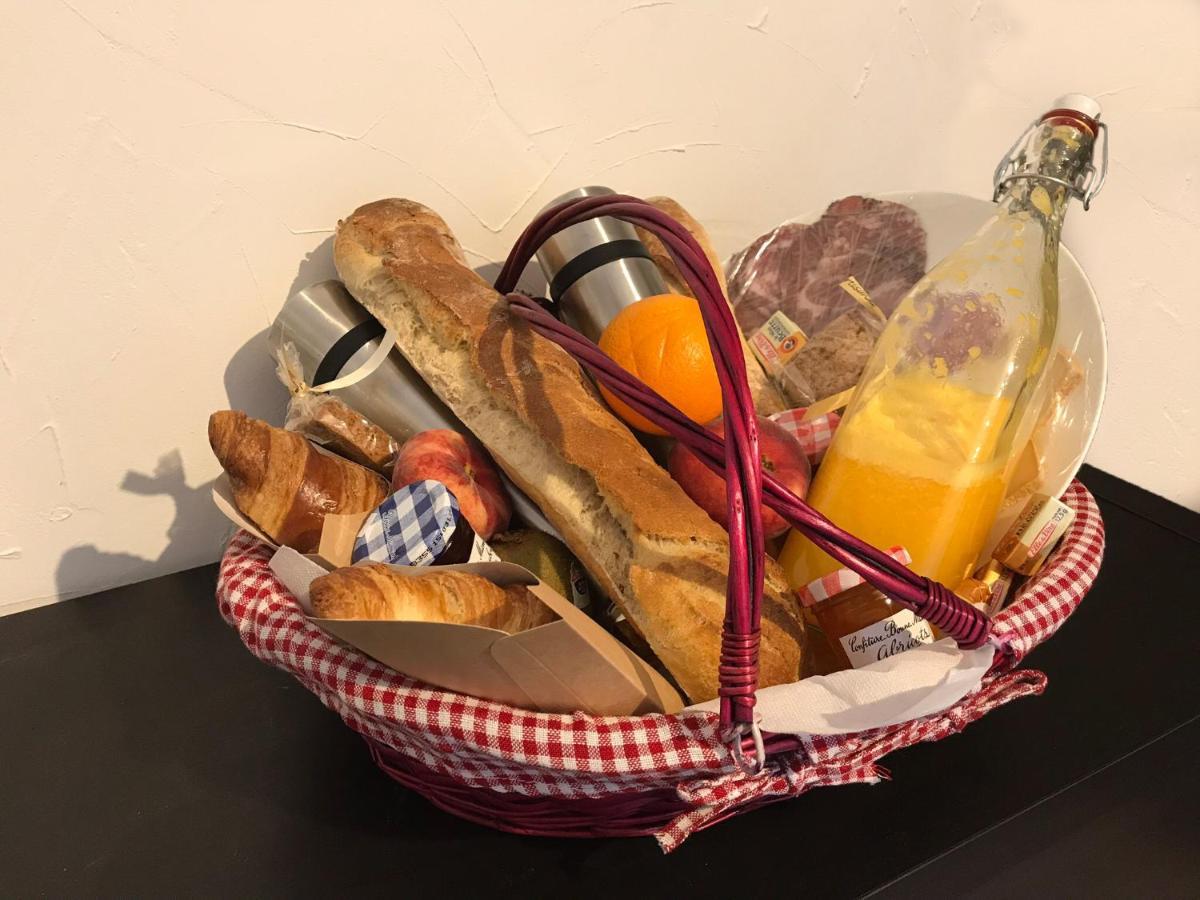 Le Clos Des Arbousiers Linguizzetta Exteriör bild